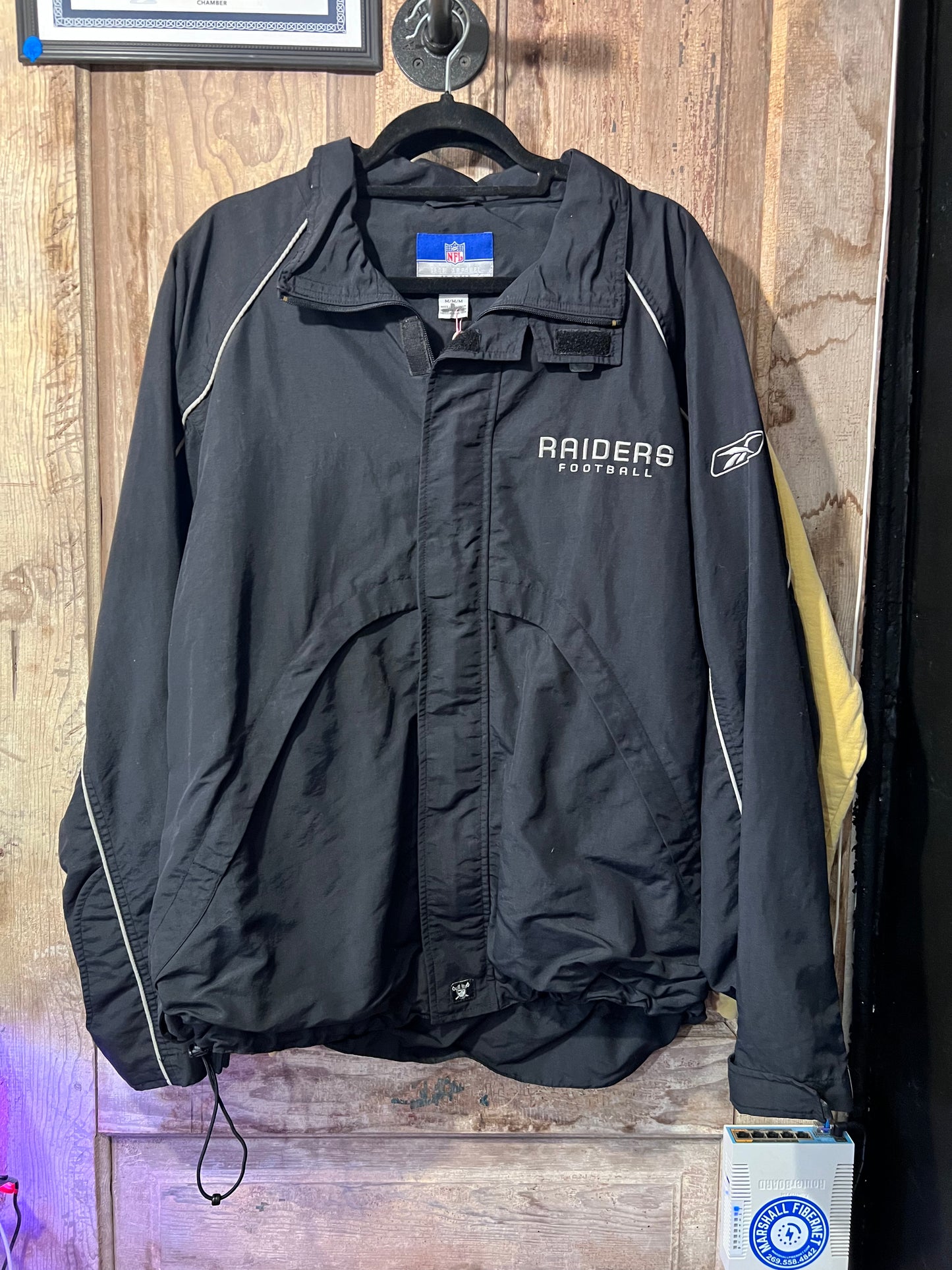 Raiders windbreaker vtg 