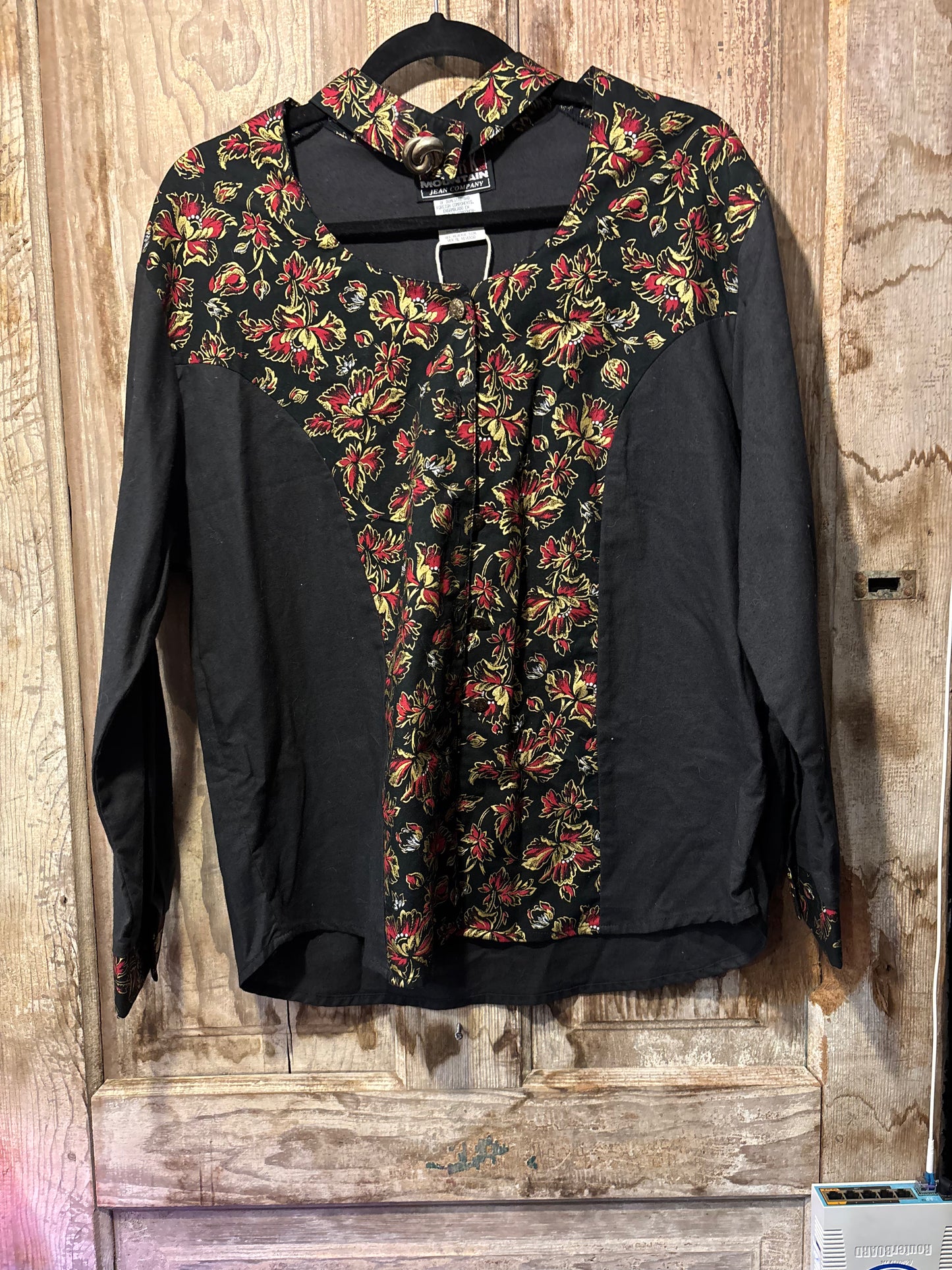 Vintage 70’s cutout