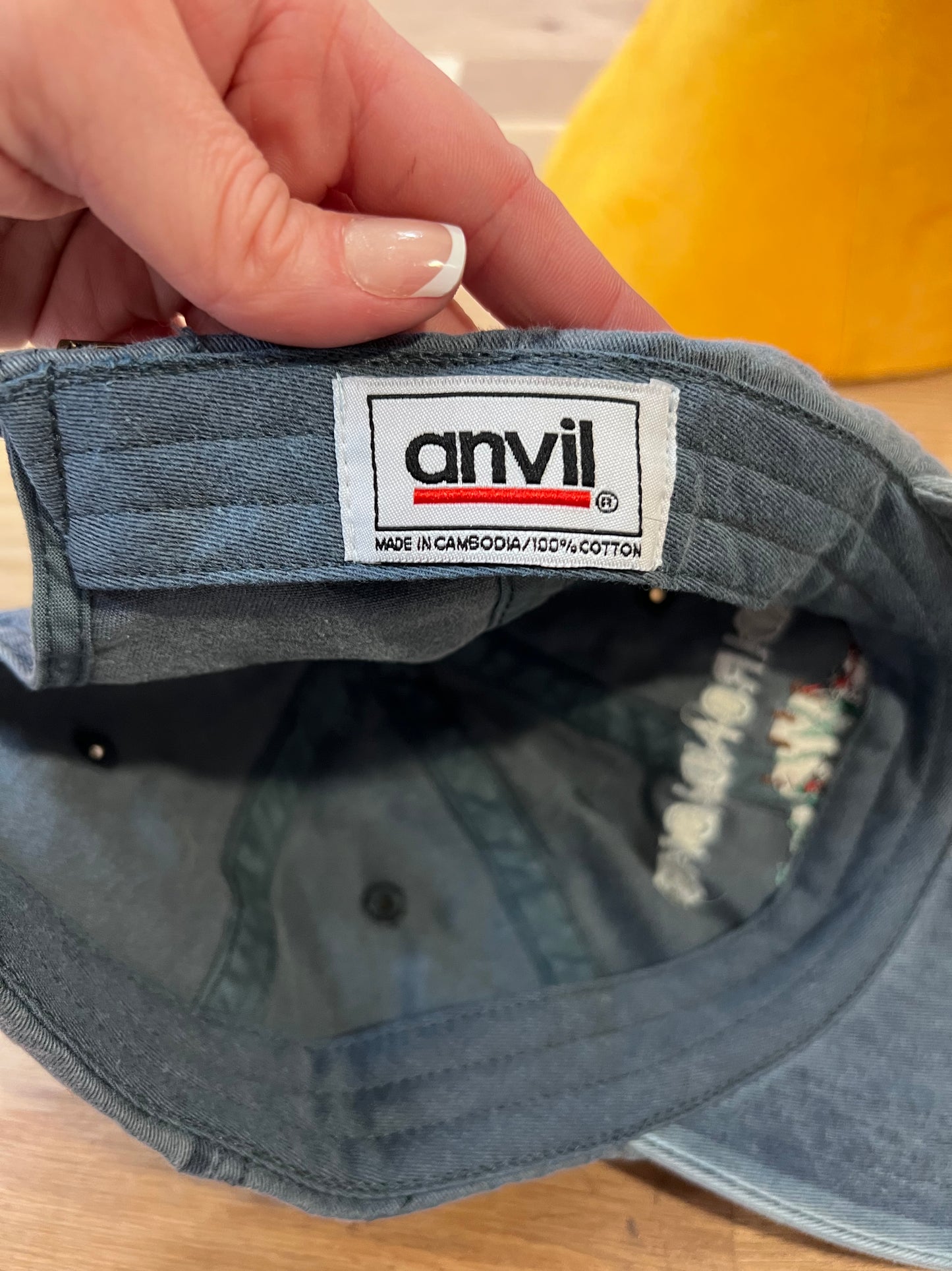 90's ADIRONDACKS Embroidered Duck Denim Hat