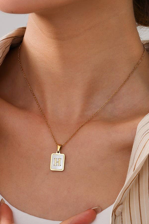 MOP INITIAL STAINLESS STEEL TARNISH FREE NECKLACE | 40NK314