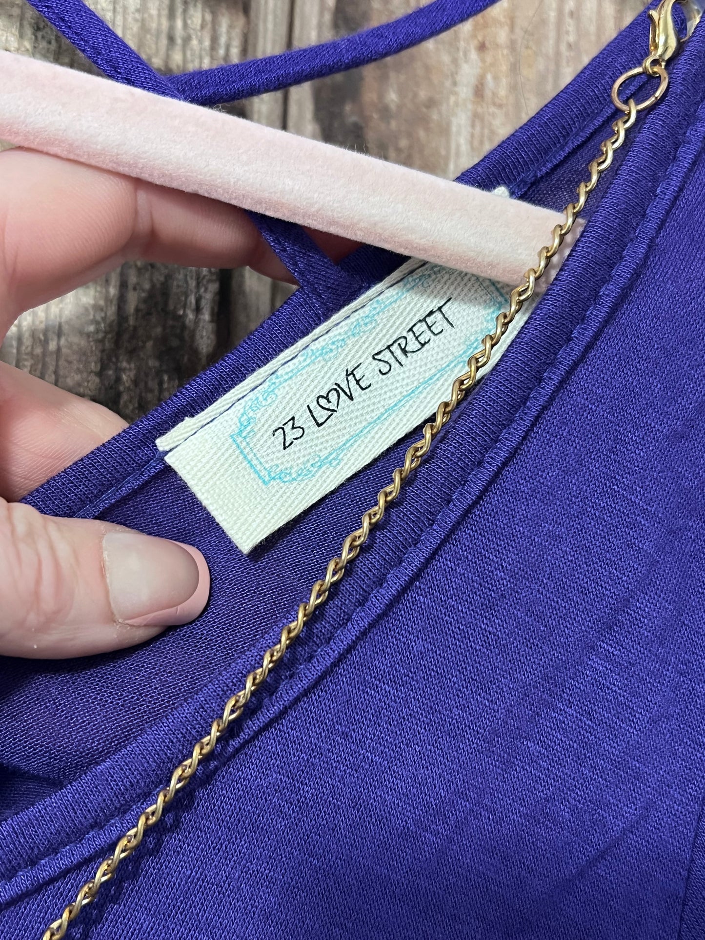 Y2K Purple Flowy Blouse with Gold Chain