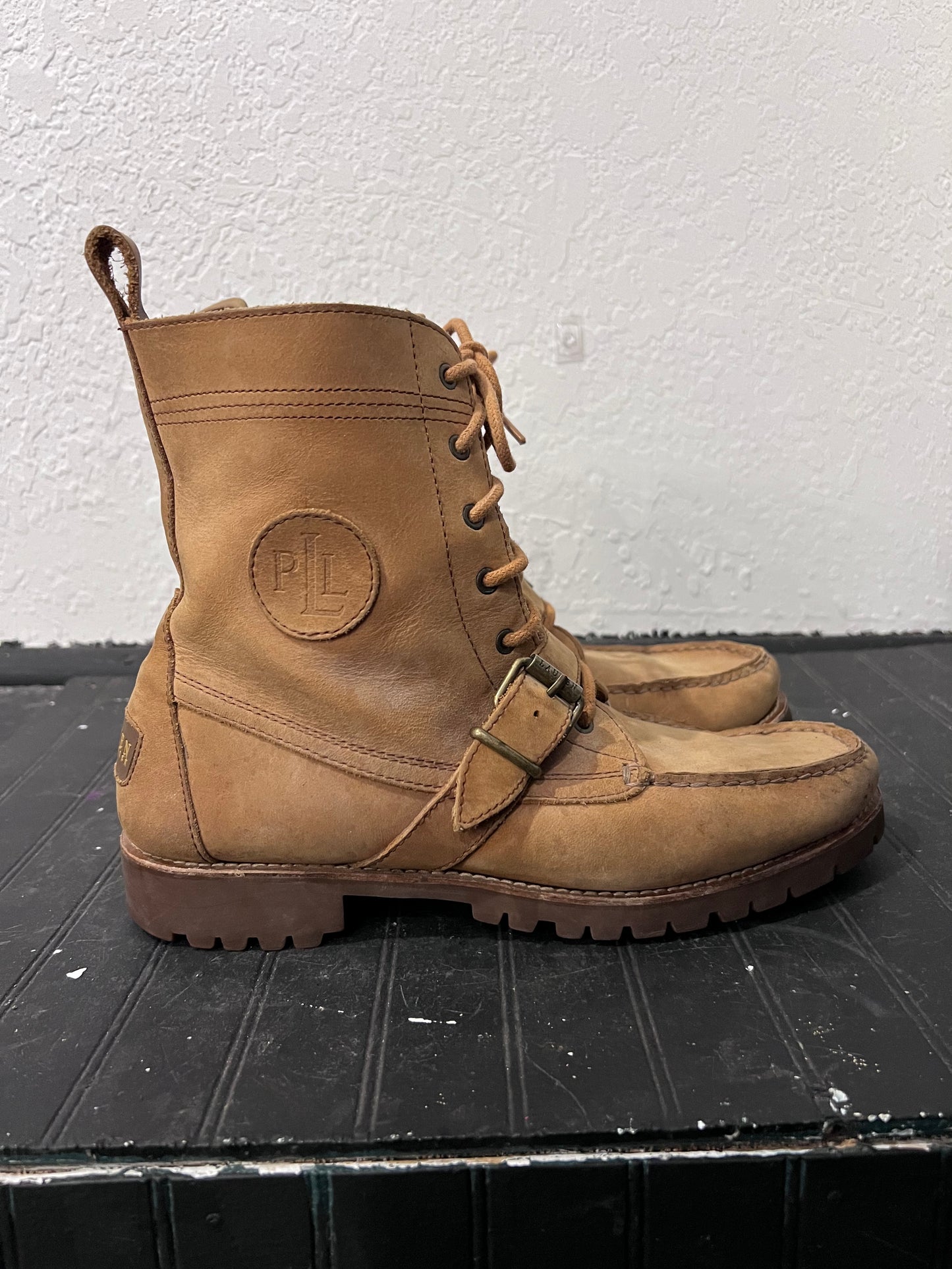 Ralph Lauren Lace up Suede/Soft Leather Boots