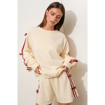 Velvet Bow Sweartshirt