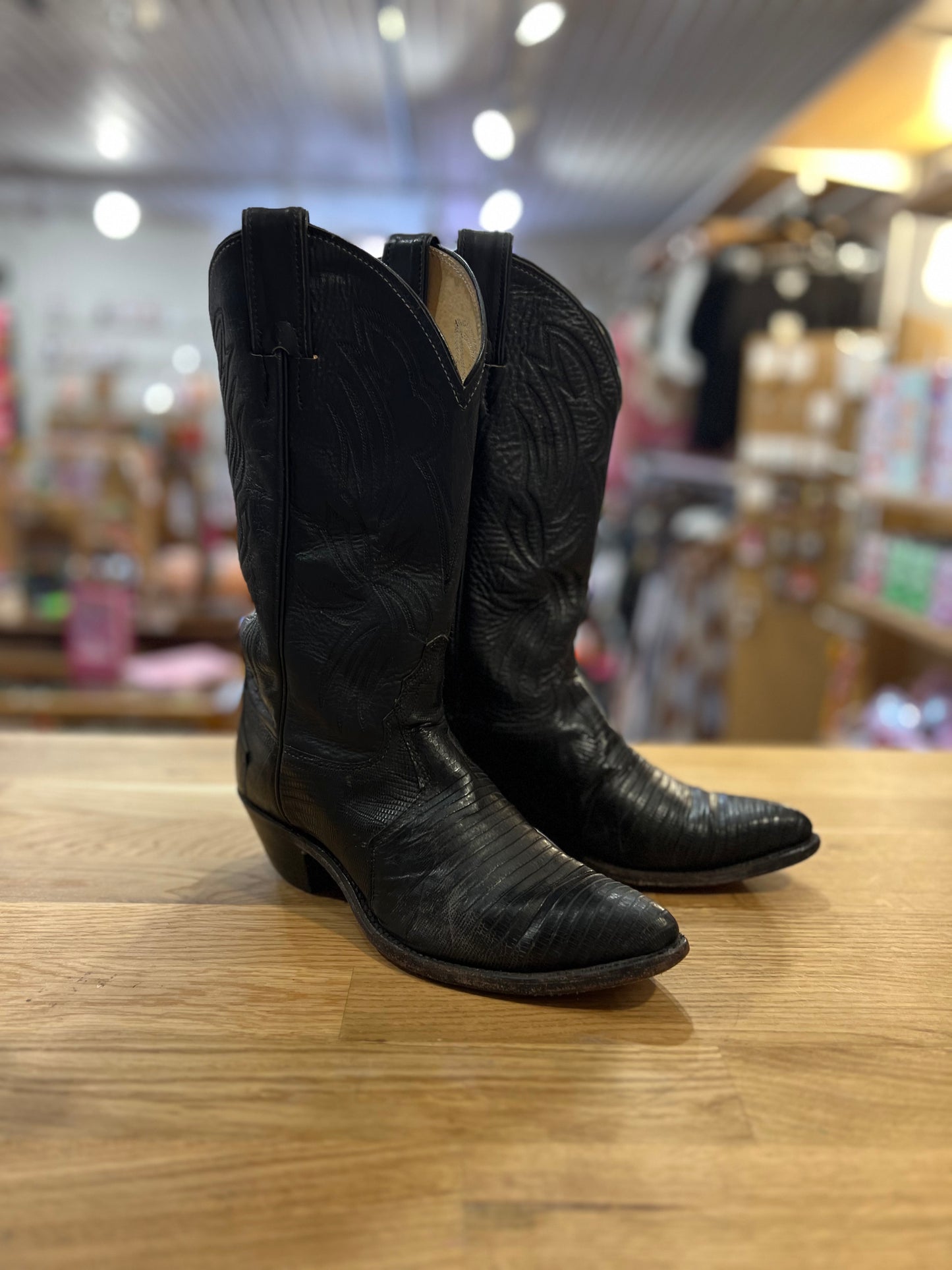 VTG BLK Leather Cowboy Boots