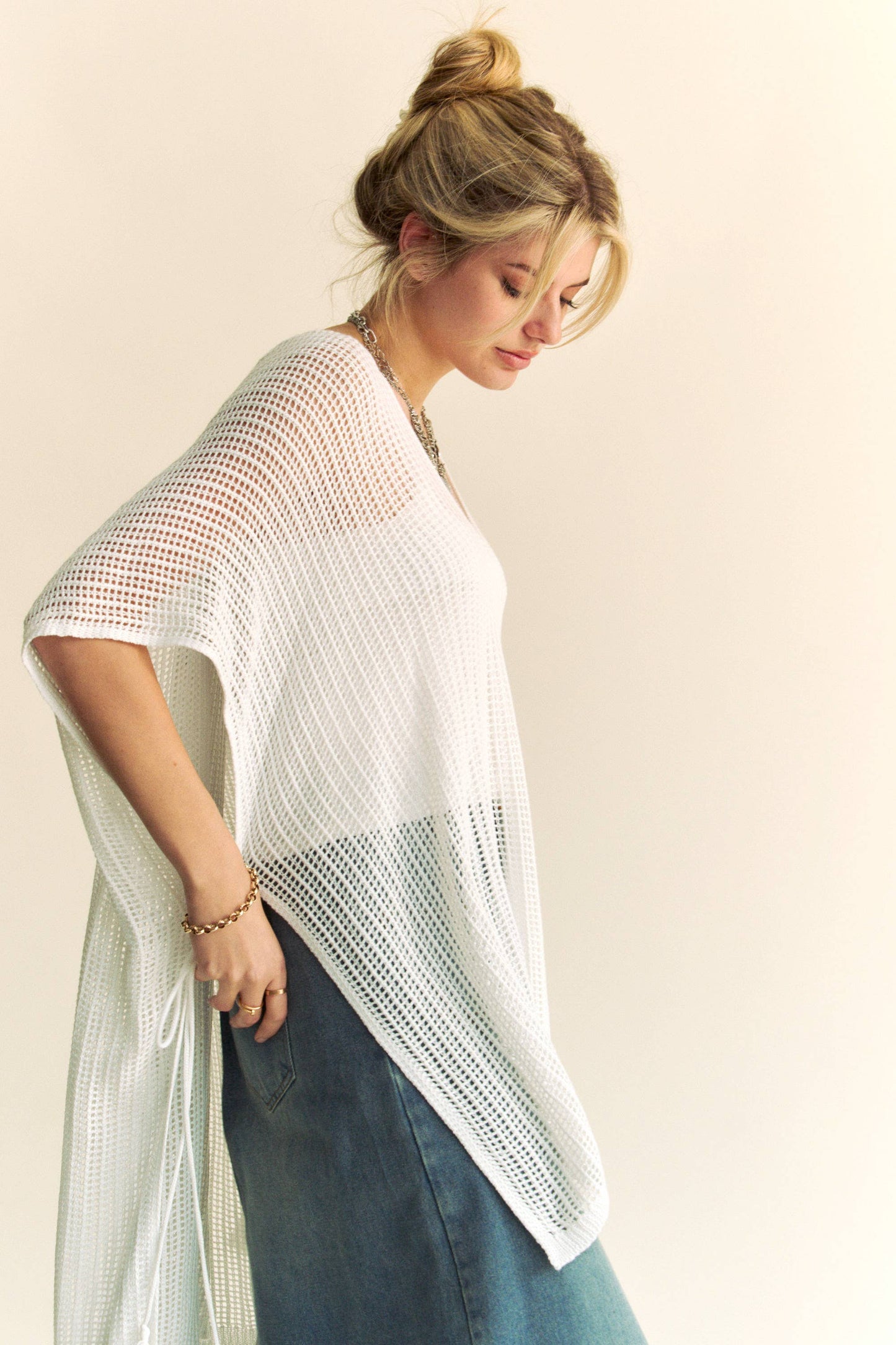 CROCHET FRONT BELTED TOP