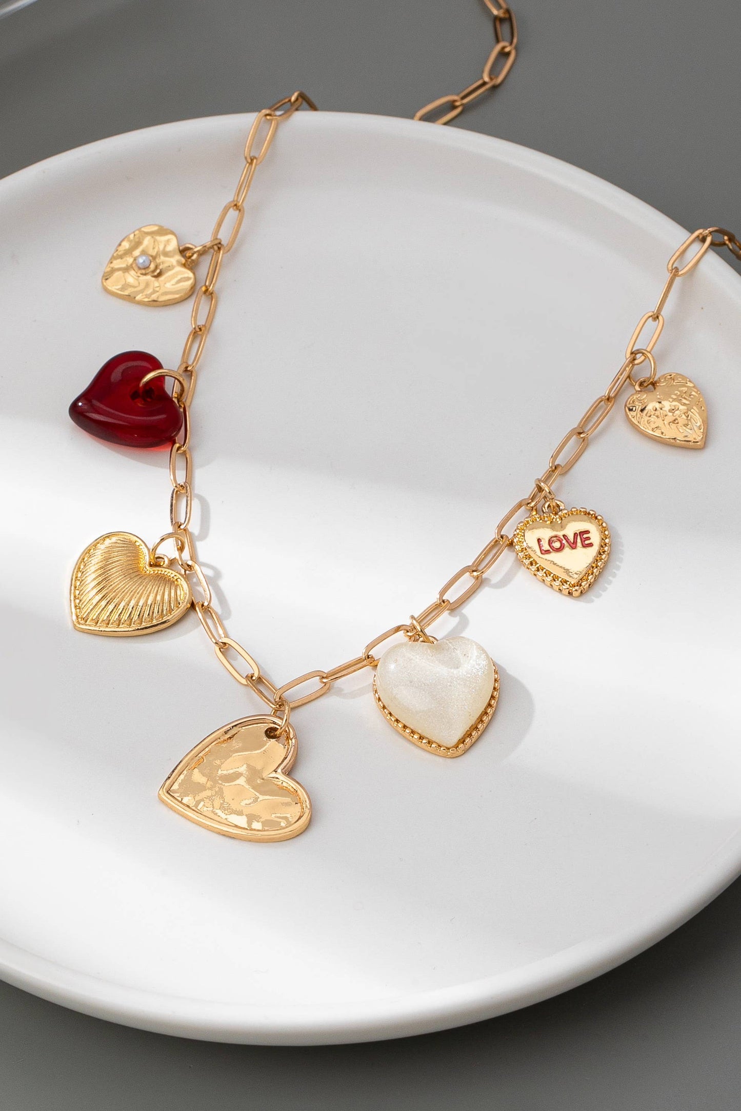 CHARM NECKLACE HEARTS LOVE