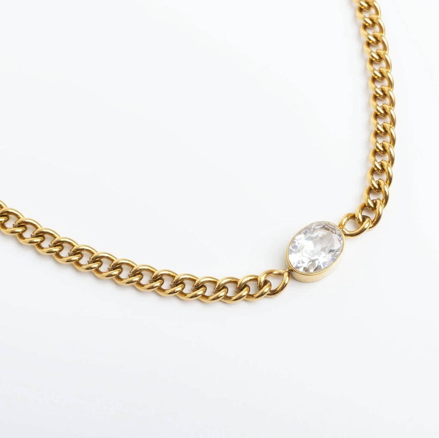 Oval Stone Curb Chain Bracelet