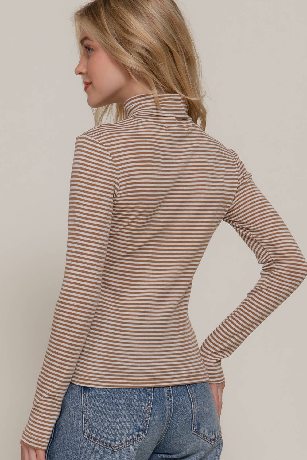 Turtle Neck Stripe Top