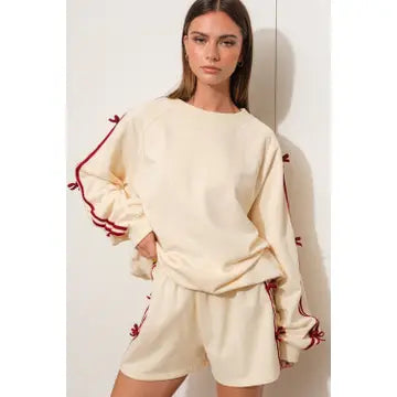 Velvet Bow Sweartshirt