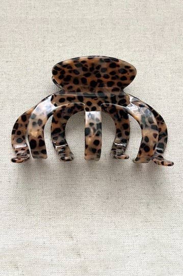 JUMBO ANIMAL LEOPARD PRINT HAIR CLAW CLIPS