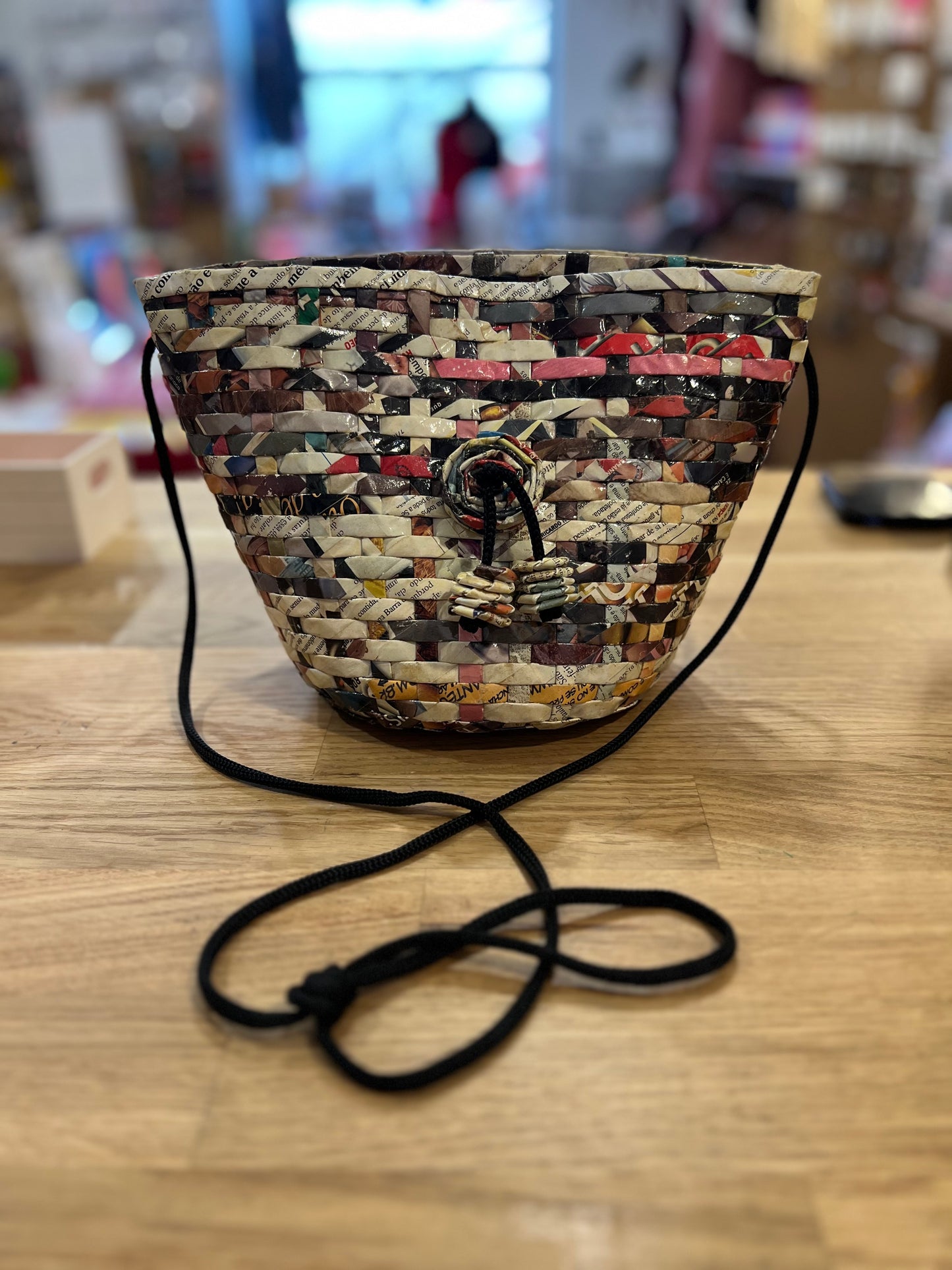 VTG Newspaper Bag