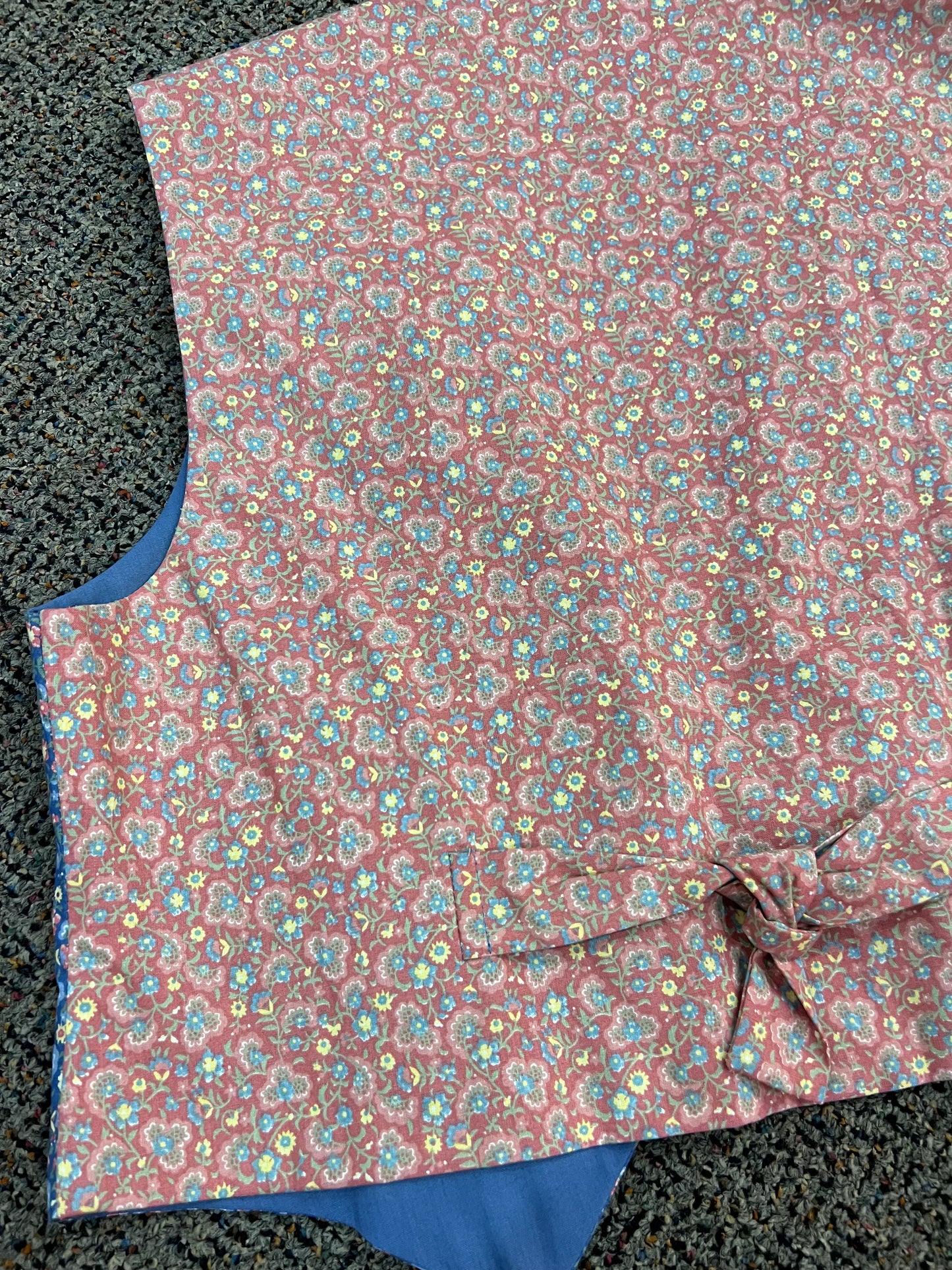 70's Handmade Blue Floral Patterned Vest
