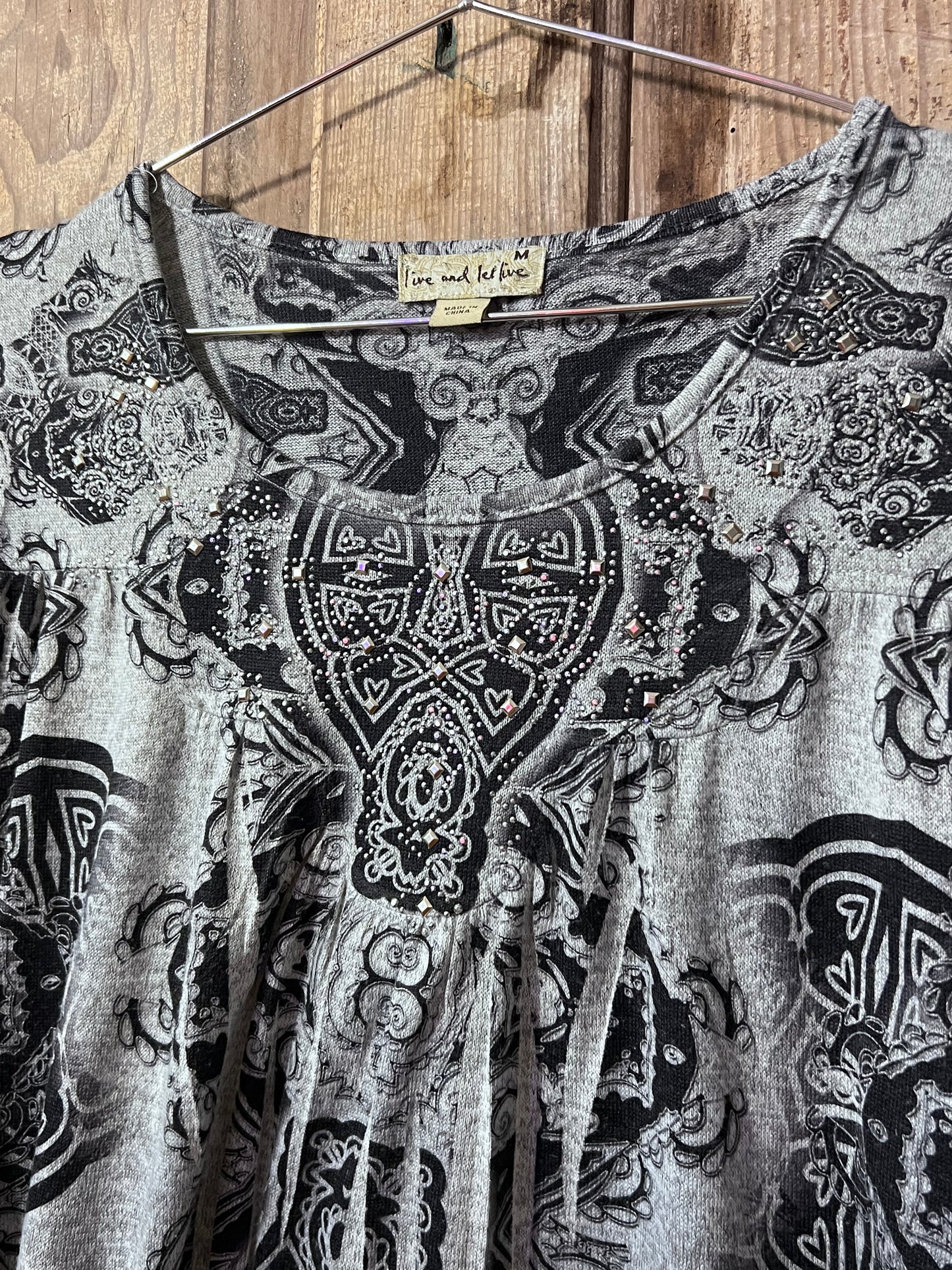 Live & Let Live BLK/GRY Bedazzled Patterned Top