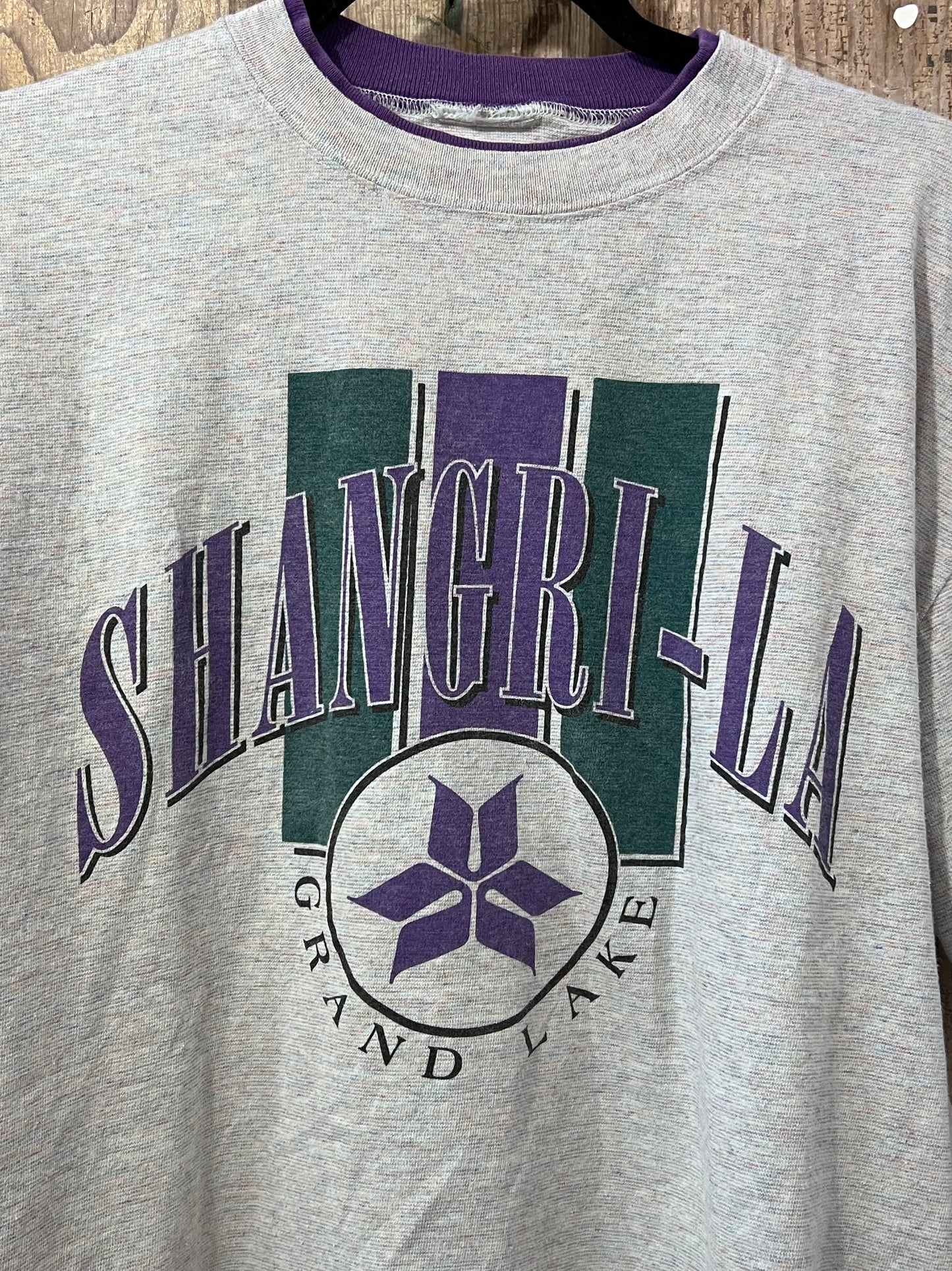 VTG SHANGRI-LA Tshirt