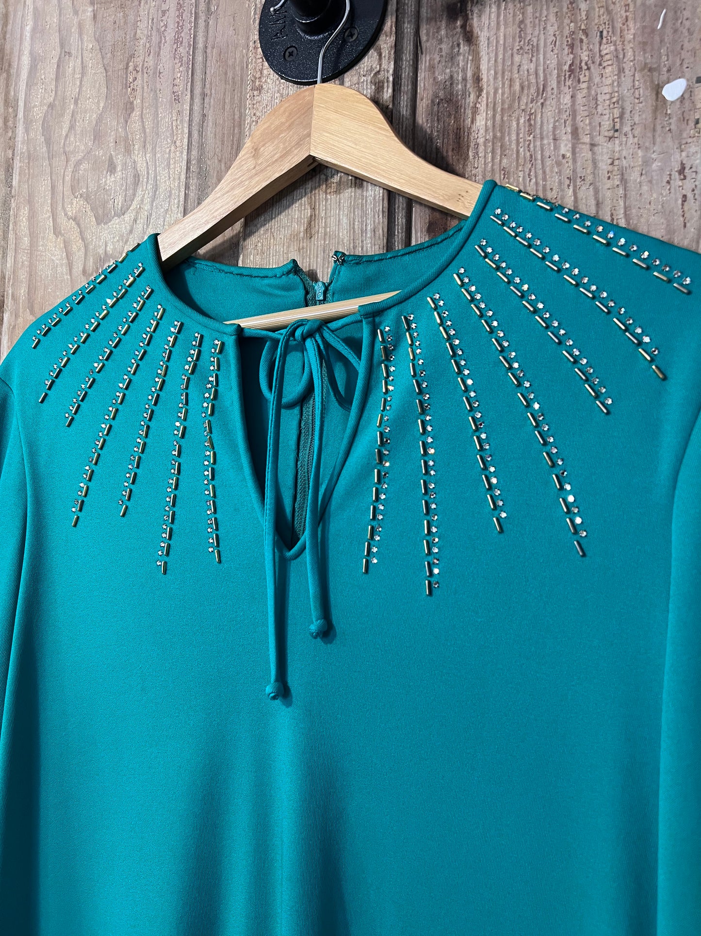 70's Green Beaded Neck Long Sleeve Dress