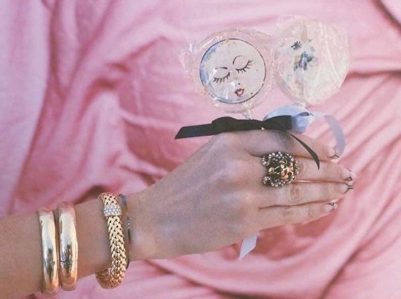 Paper Moon Lollipops