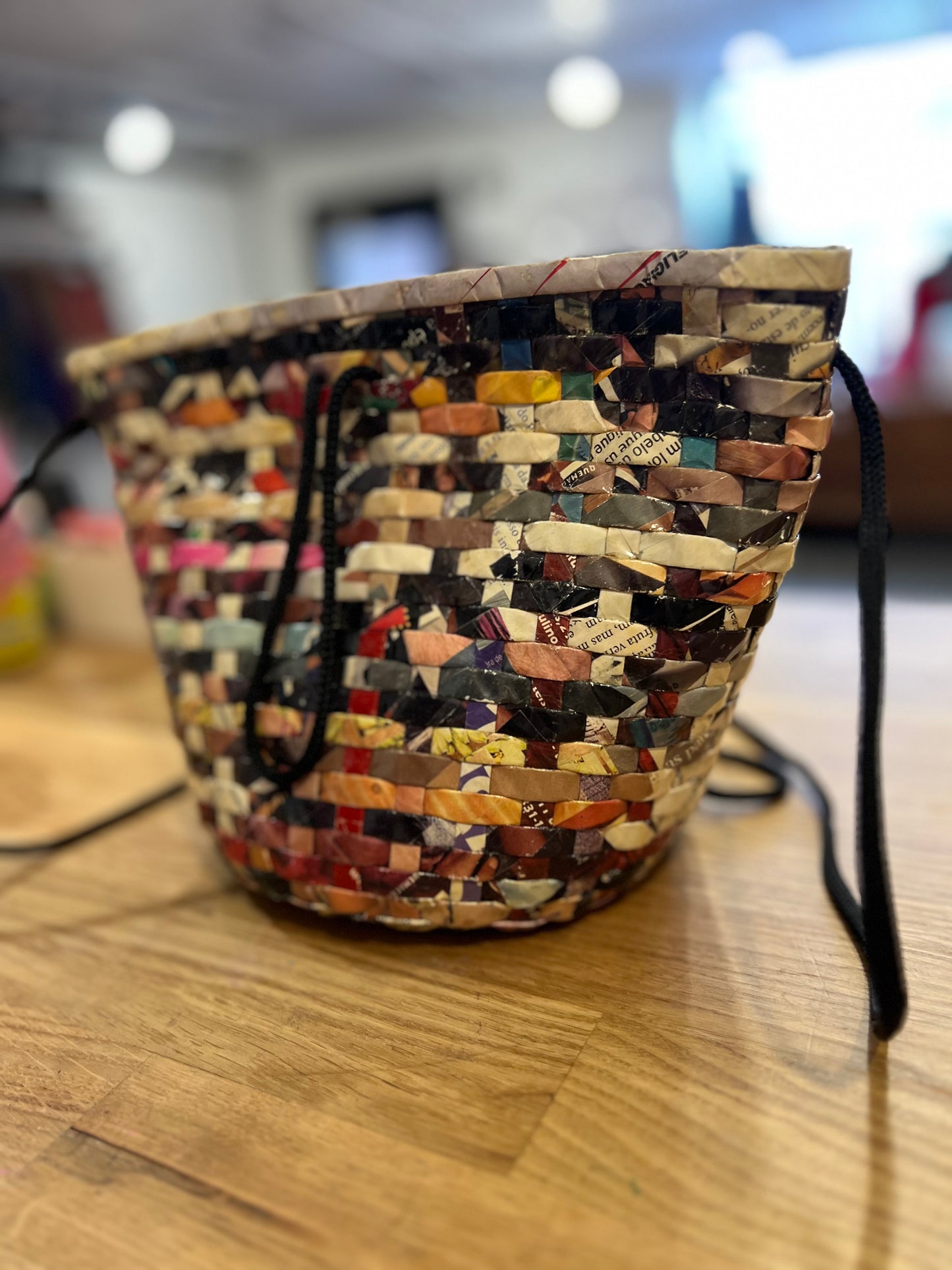 VTG Newspaper Bag