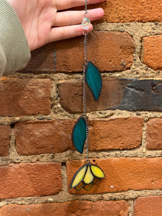 Yellow flower suncatcher stained glass