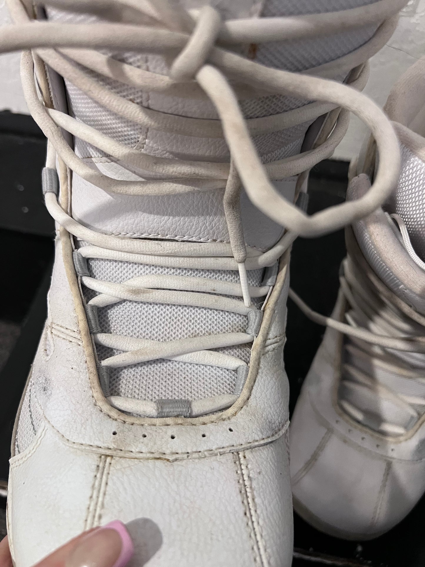 White Morrow Snowboarding Boots