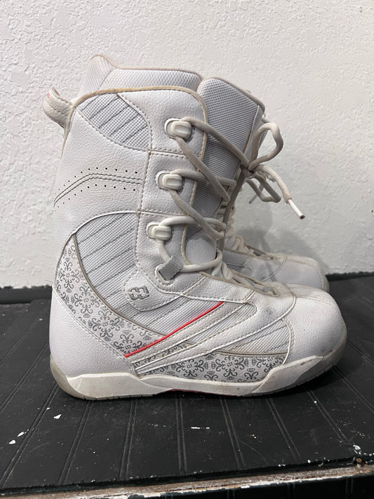 White Morrow Snowboarding Boots