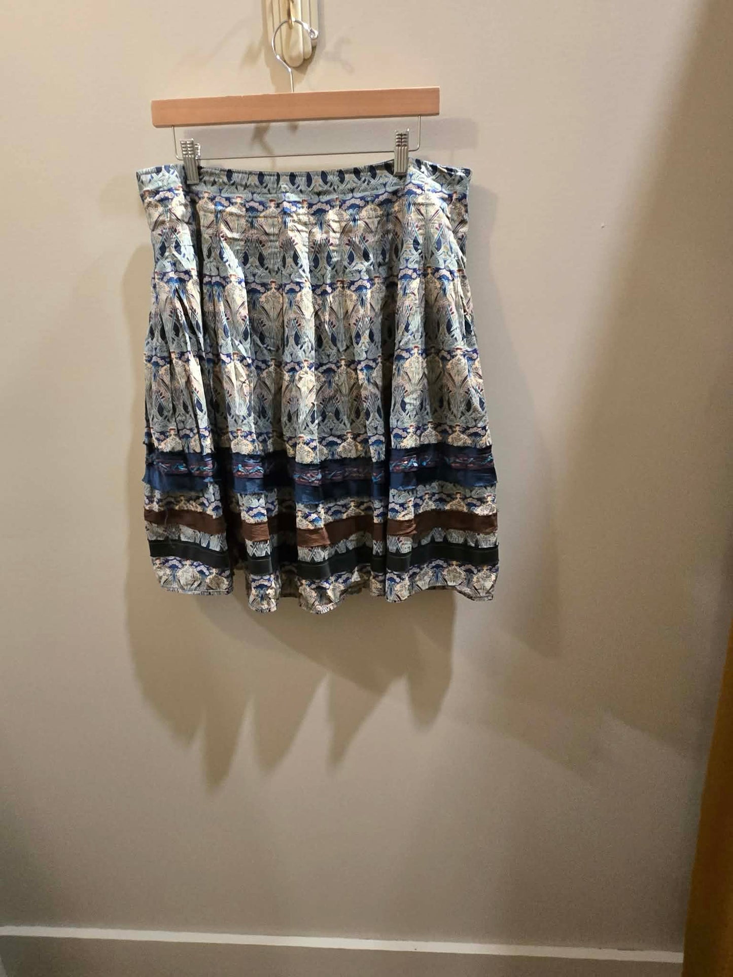 Shin Choi Skirt