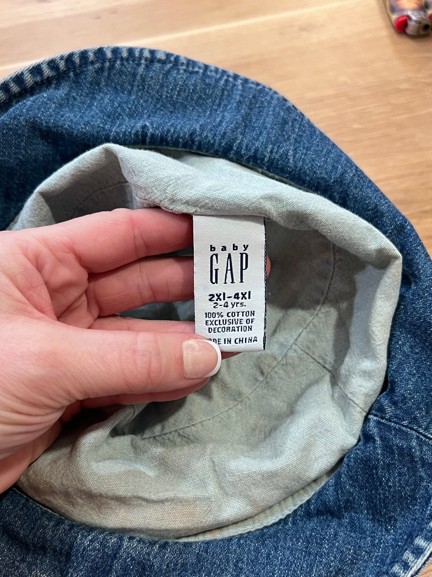 [URL] GAP Denim Embroidered Bucket Hat