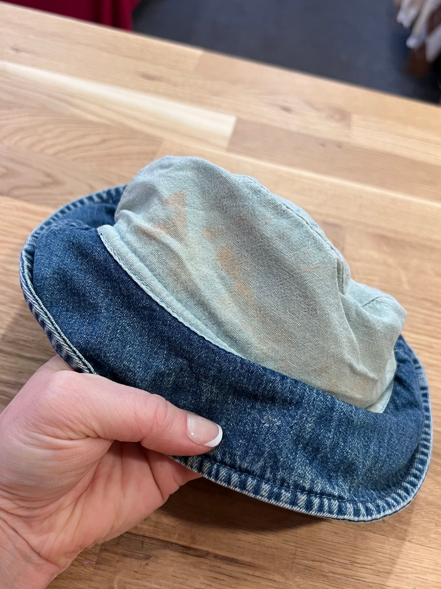 [URL] GAP Denim Embroidered Bucket Hat