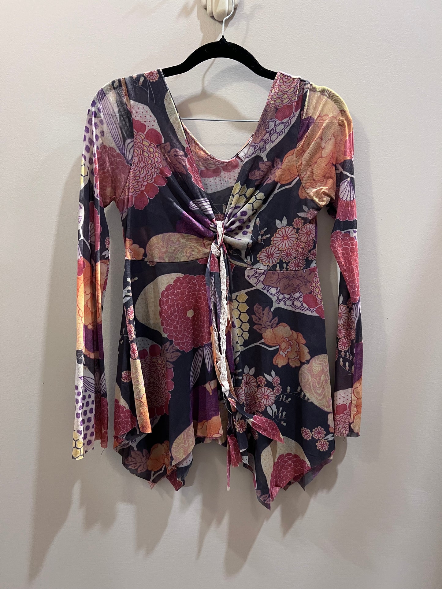 Johnny Heaven Floral Flowy Long Sleeve Top