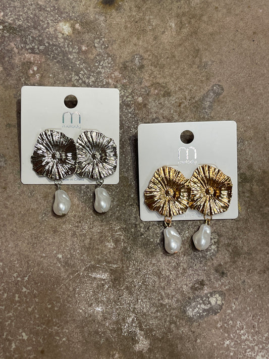 Melody Pearl Earrings