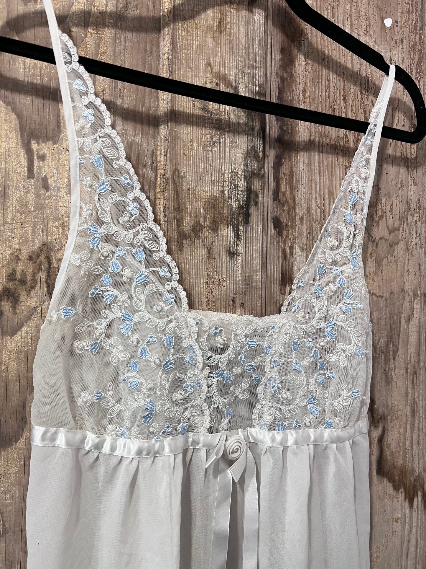 VTG Cinema Exoile White & BB Blue Lace Slip
