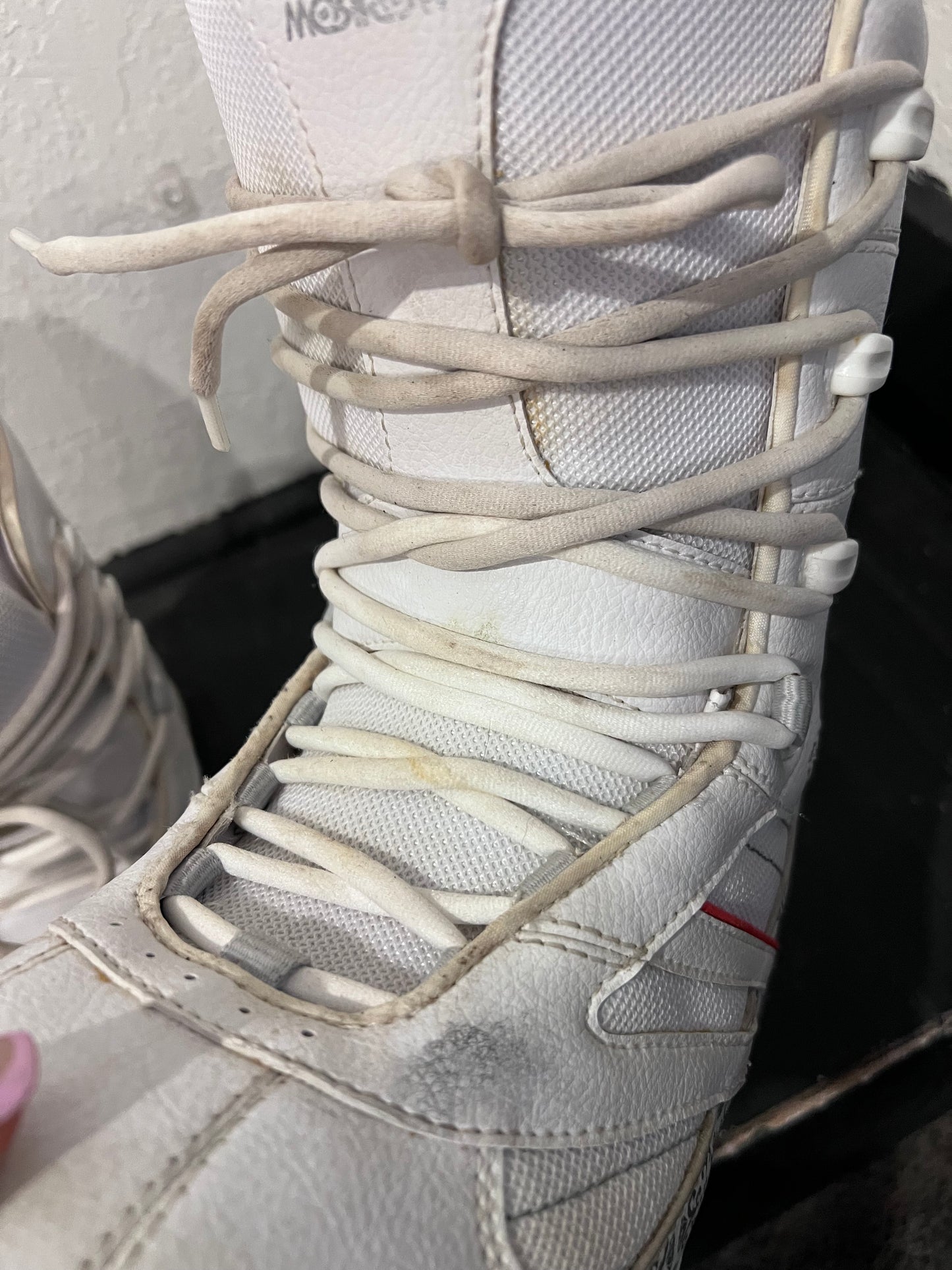 White Morrow Snowboarding Boots