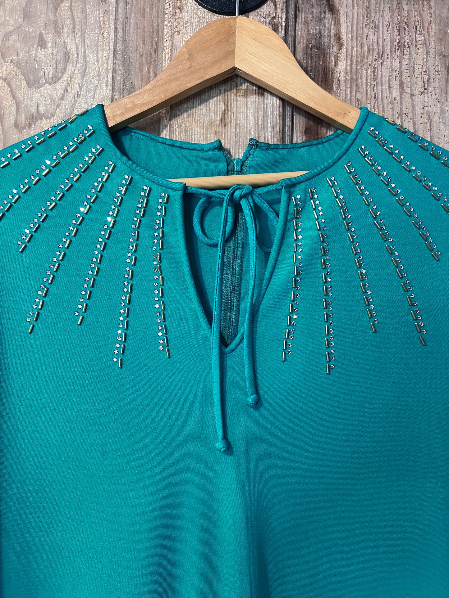 70's Green Beaded Neck Long Sleeve Dress