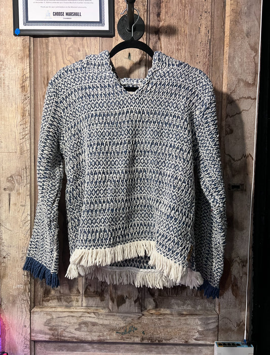 Wool fringe crochet pullover