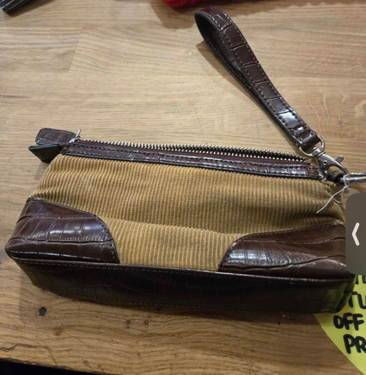 Y2K vintage purse wristlet