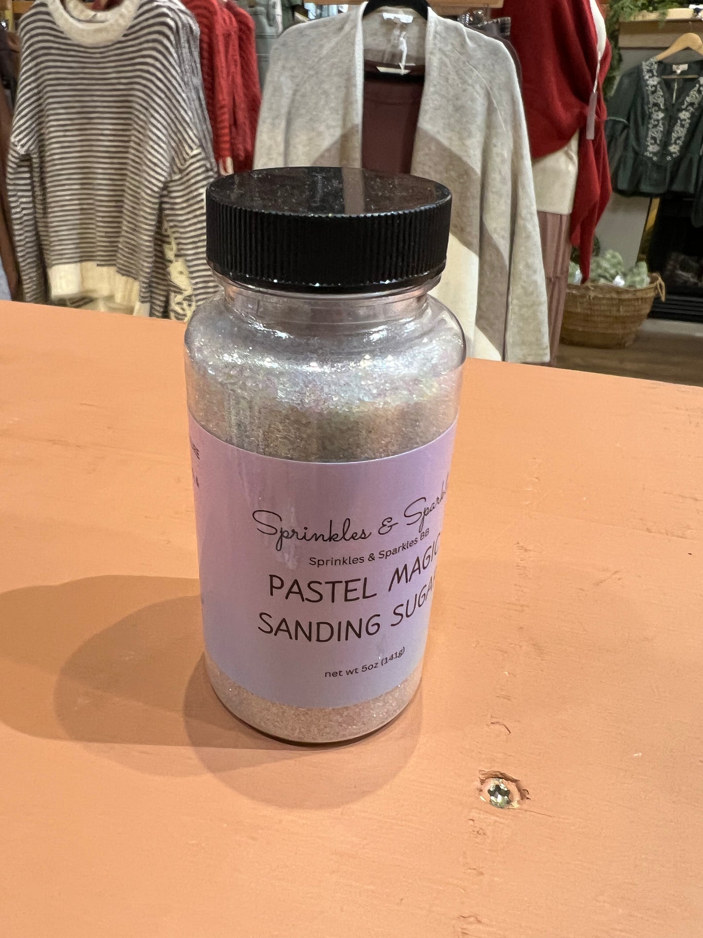 Pastel magic, sanding, sugar