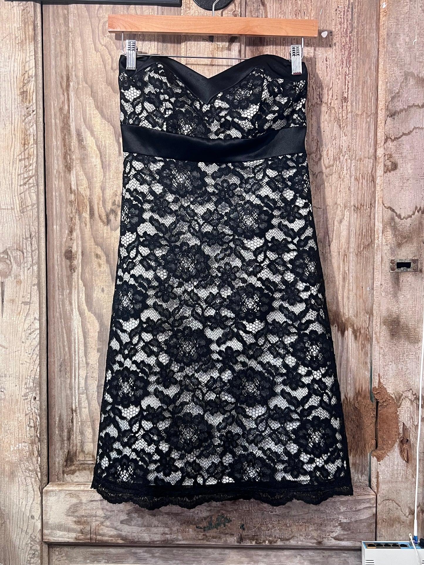 Y2K strapless