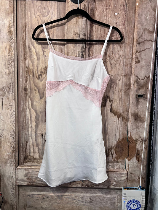 White pink slip