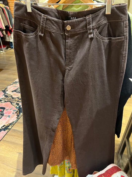 Slacks pants brown