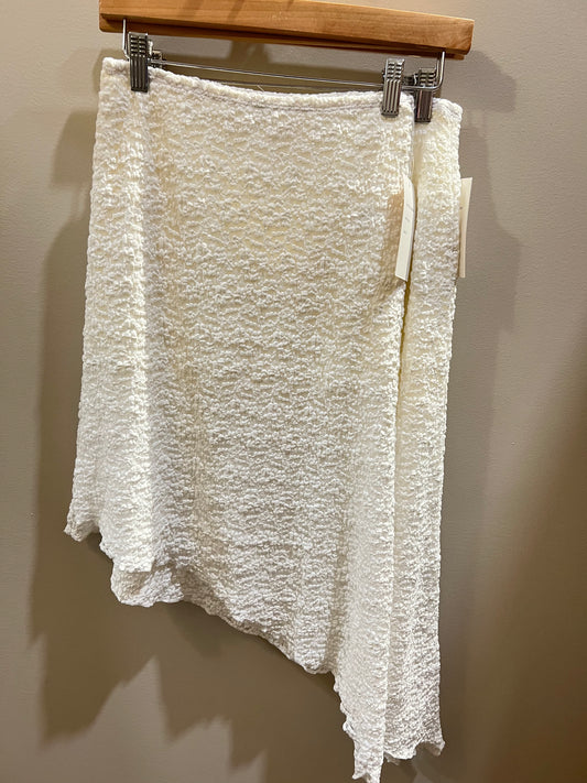 Blenca angled white skirt ￼