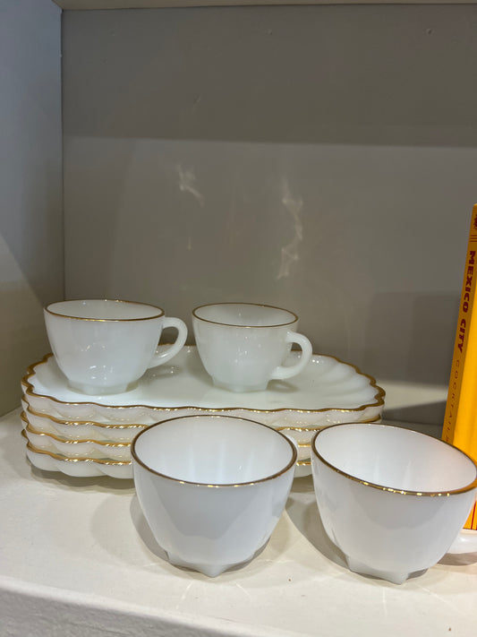 Set of Four Vintage Anchor Hocking 22k Gold Lined Milk Glass set