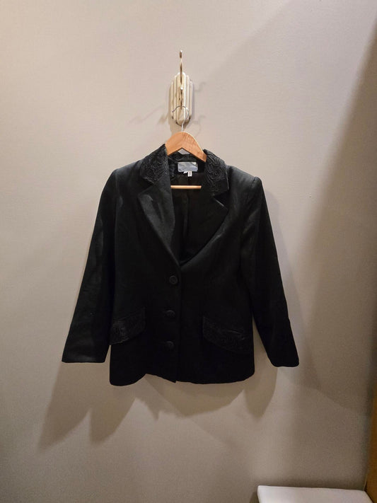 Vint embroidered jacket