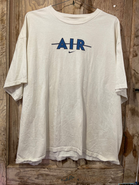 90’s Nike Tee