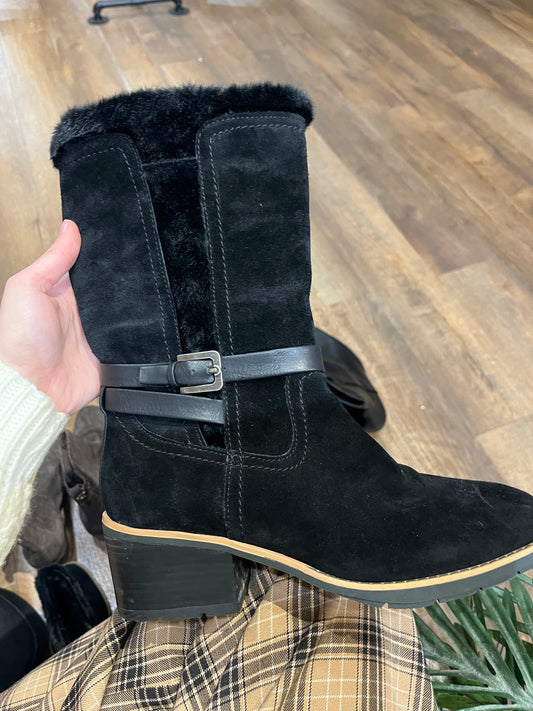 Baretrap Suede buckle boots