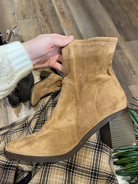 Anne Klein tan suede booties