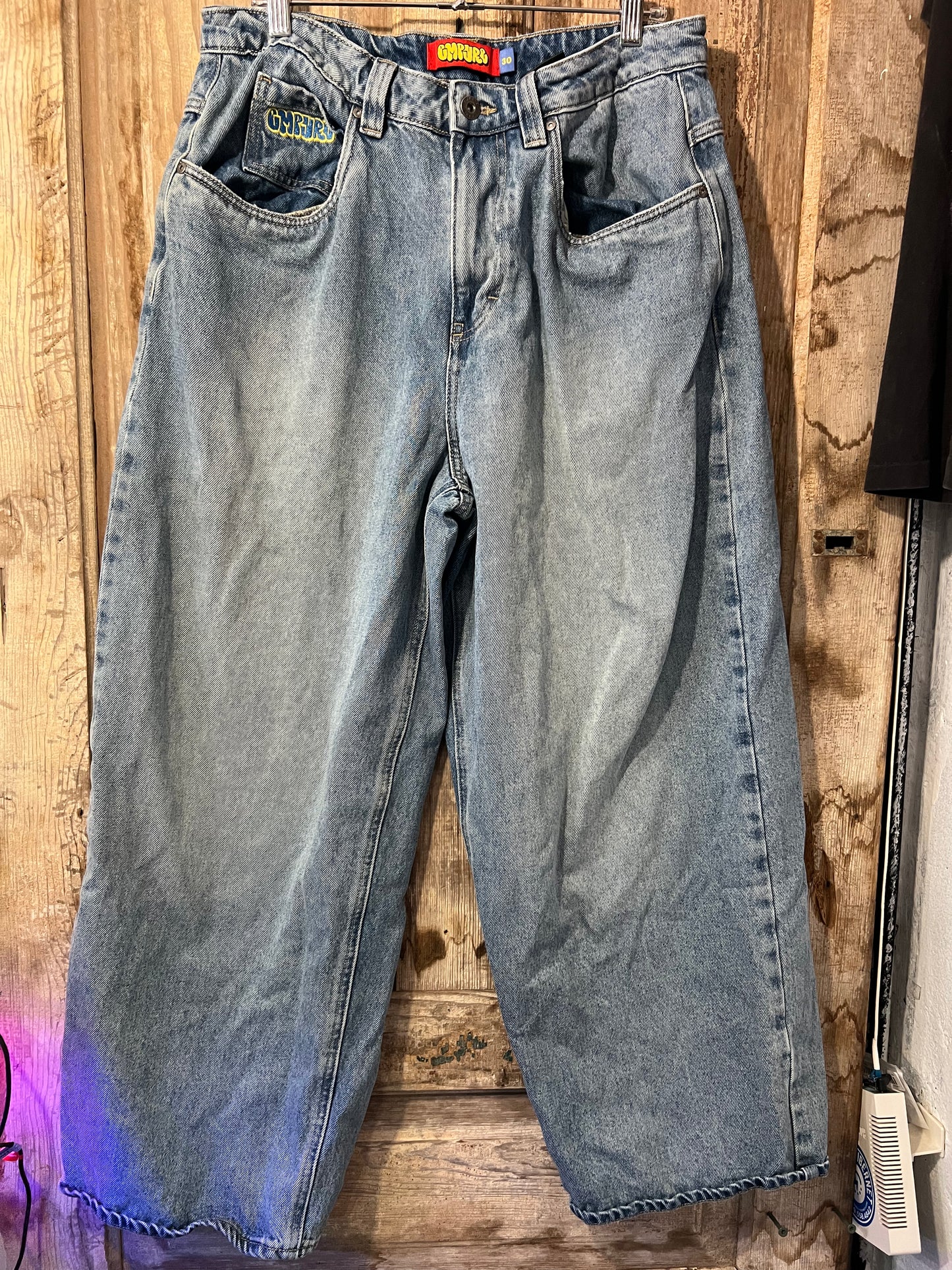 Empyre wide leg Y2K inspo Jena s