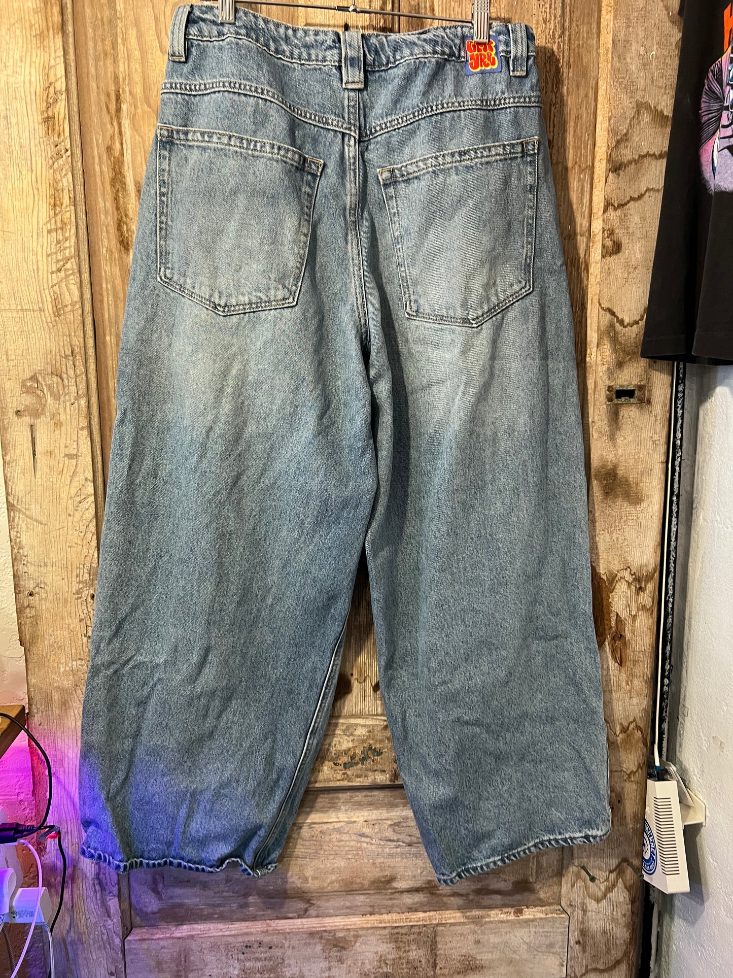 Empyre wide leg Y2K inspo Jena s