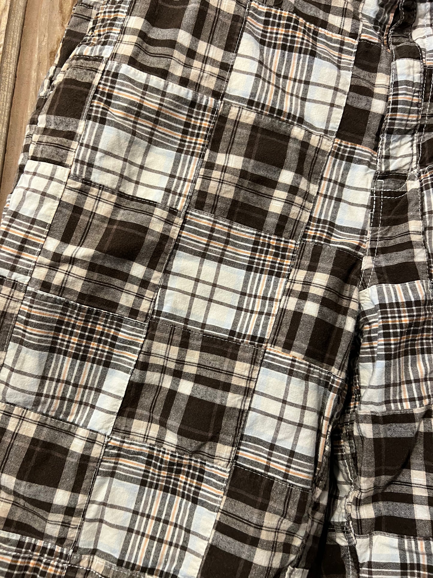 Sonoma Y2K plaid jorts