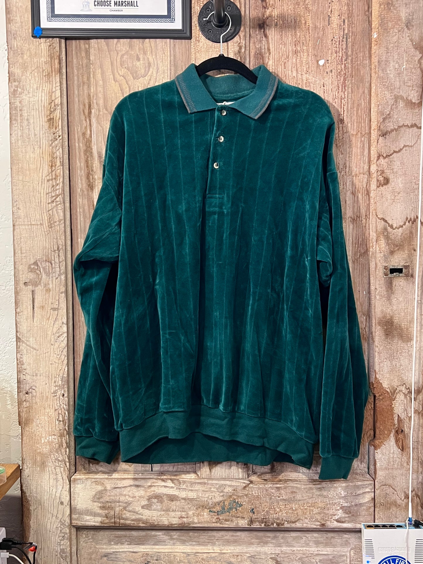 Vintage 80’s velor long sleeve ￼