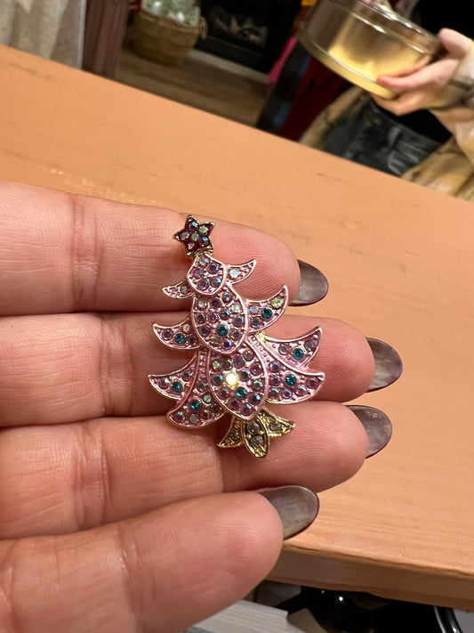 Christmas tree brooch