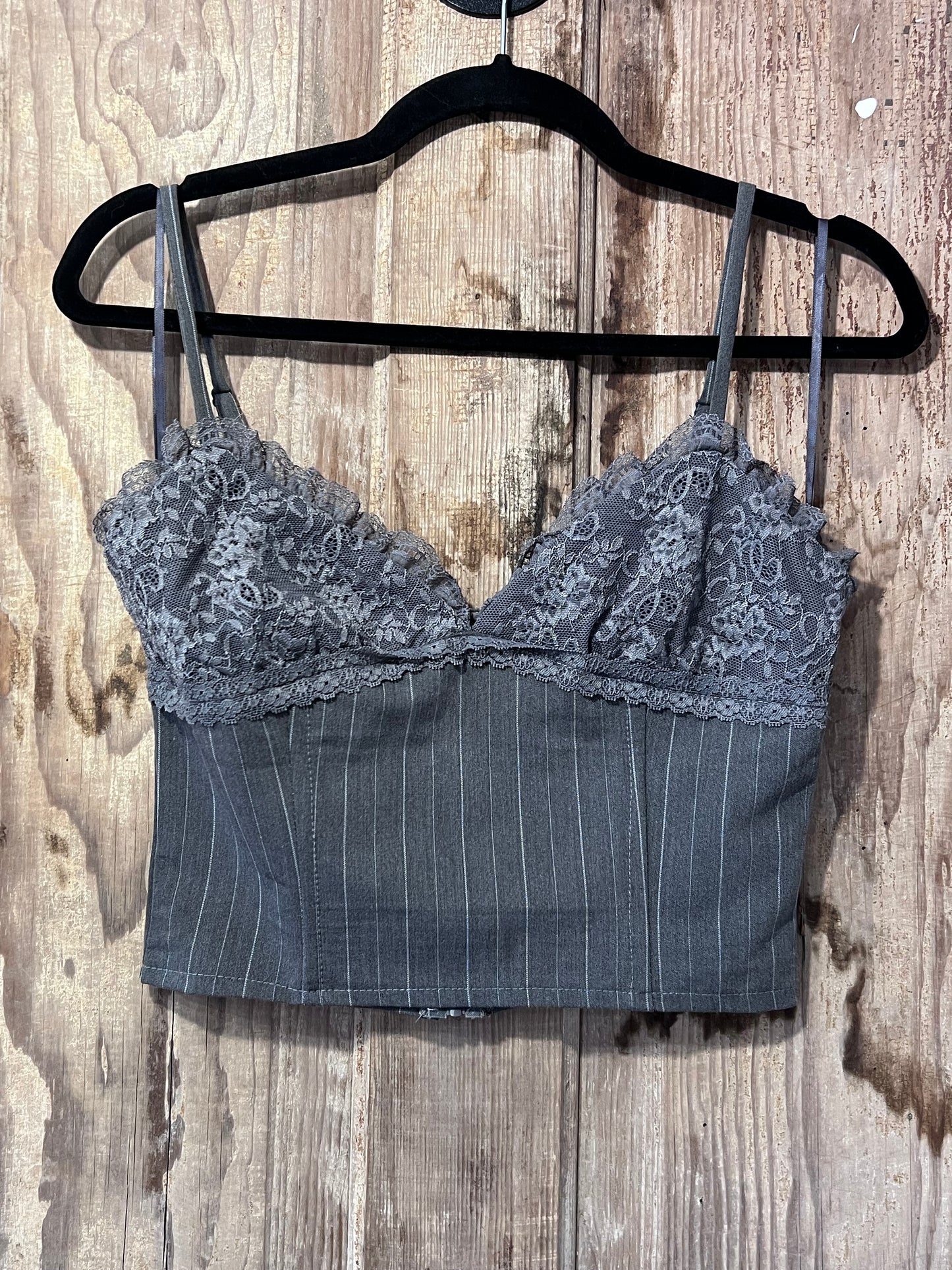 Y2K Grey Striped Lace Cropped Tank Top